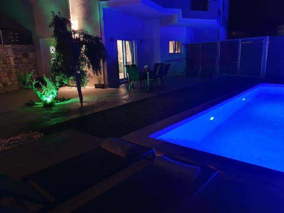 Villa Sheila With Private Pool Roumeli Экстерьер фото